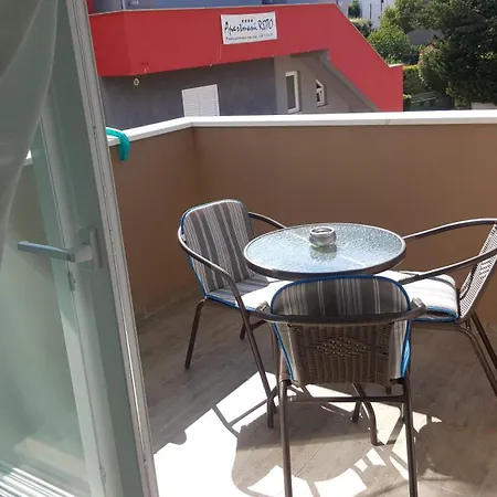 Apartment Berna *