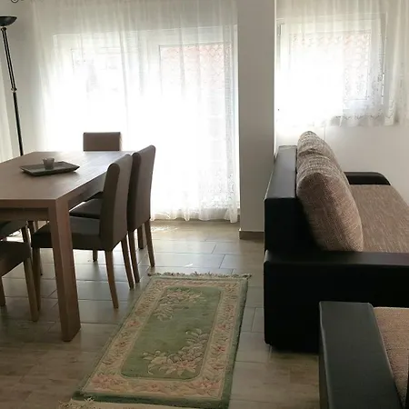 Apartment Berna *
