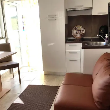 Apartment Berna Petrcane